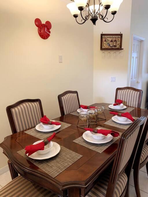 Minutes To Disney! Spacious Home W/ Private Pool, Themed Rooms! Ορλάντο Εξωτερικό φωτογραφία